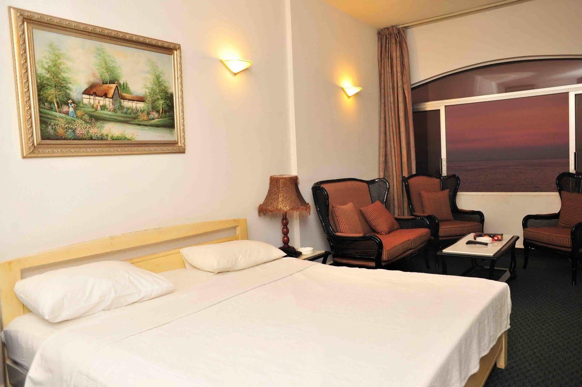 Arcada Marina Hotel 朱尼耶 外观 照片